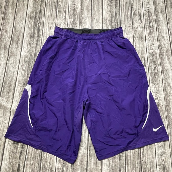 Adult Large Nike Purple/White Basketball Shorts Athletic Athleisure  Activewear - Picture 1 of 6